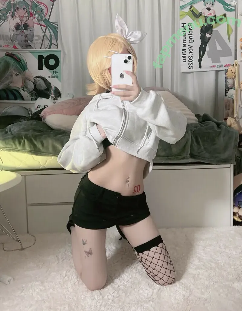 N A nude photo #0382 (baby_898 / myungheechung / nakano_is_gaizi / 中野もね)