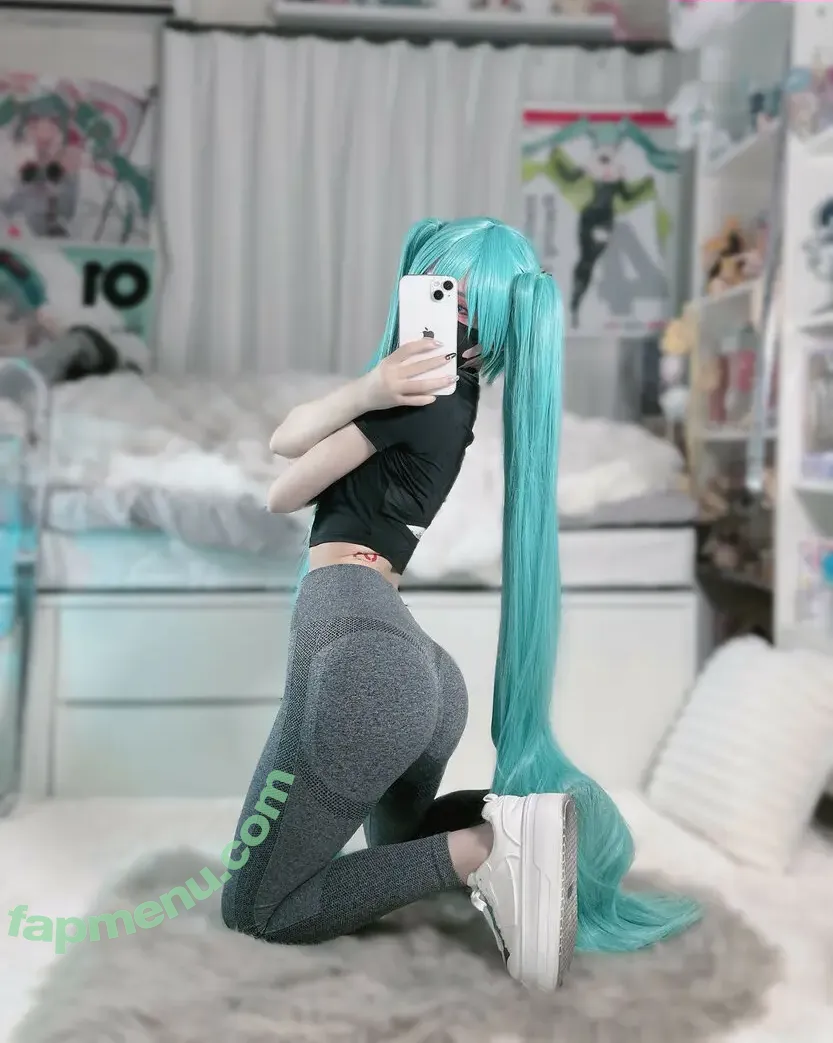 N A nude photo #0571 (___lloli / lil_bunniii / lloli_yasan / mmeeoo914 / mmeo_914)