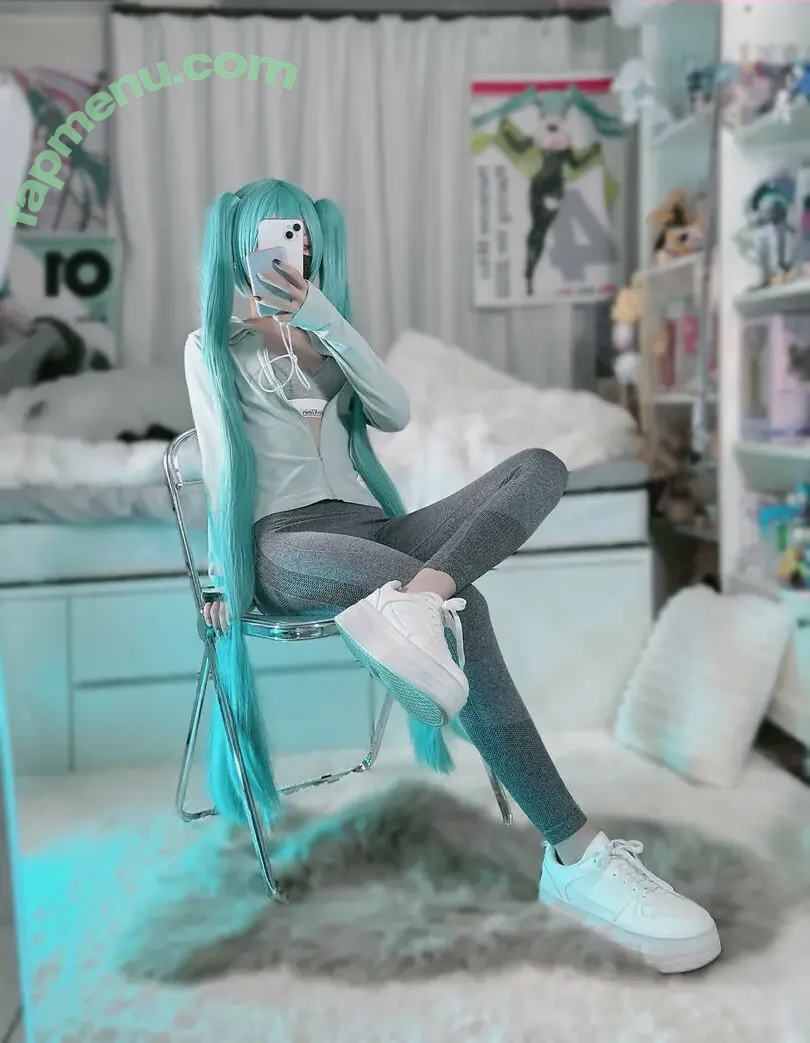 N A nude photo #0580 (___lloli / angelia_lapin / baby_898 / lloli_yasan / myungheechung)