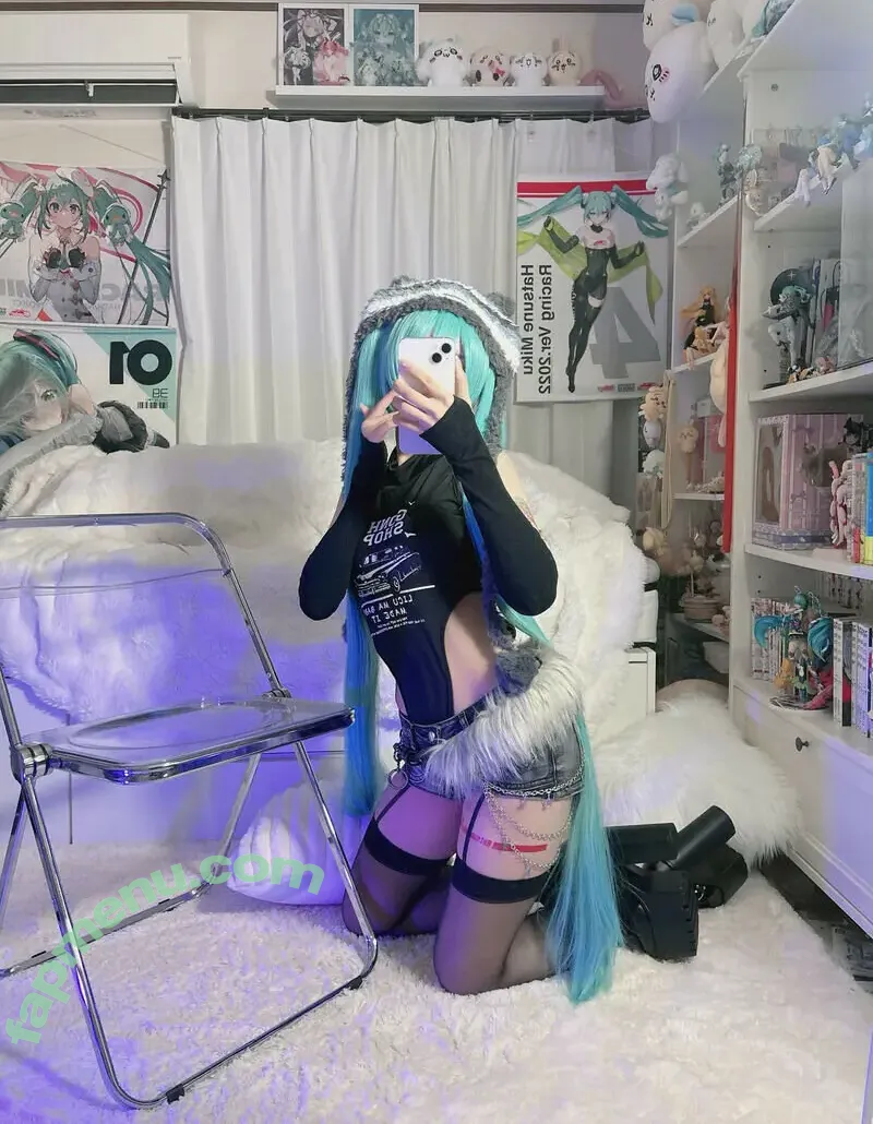 N A nude photo #0666 (angelia_lapin / baby_898 / kellyrose_no_ppv / myungheechung)