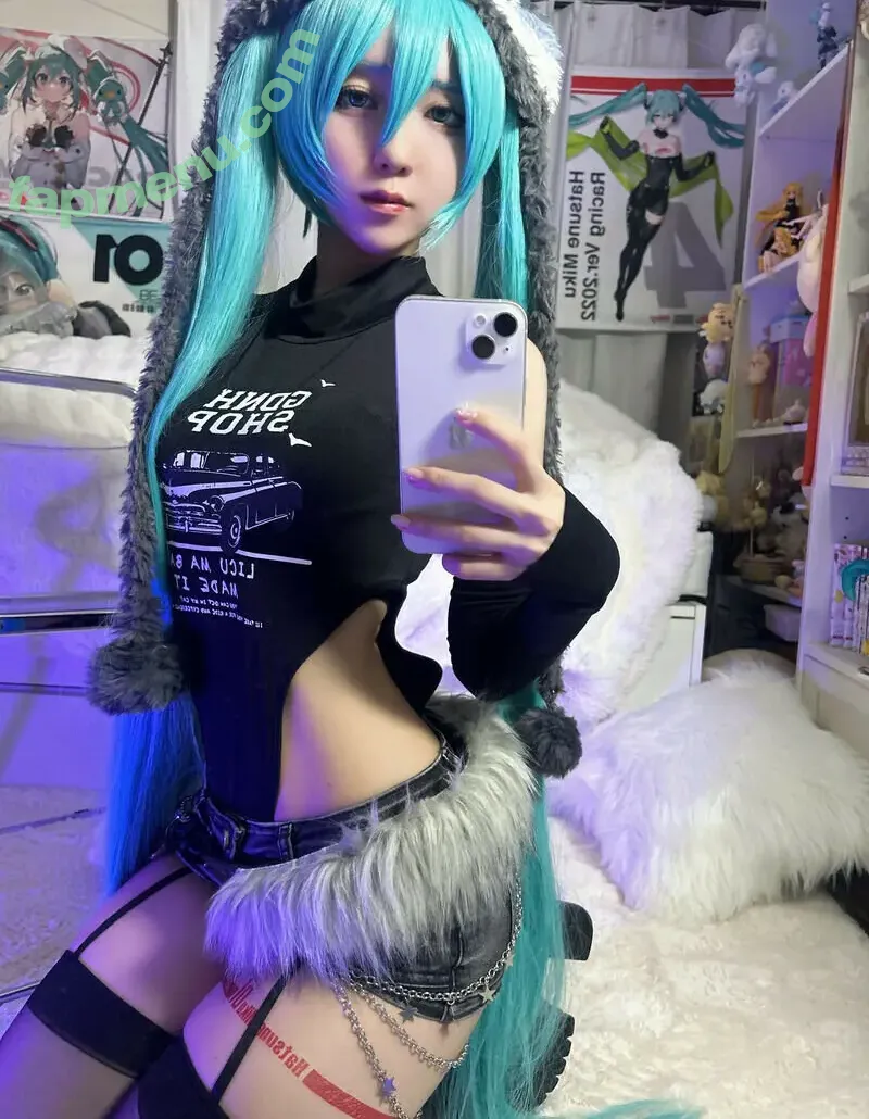 N A nude photo #0676 (angelia_lapin / baby_898 / kellyrose_no_ppv / myungheechung)