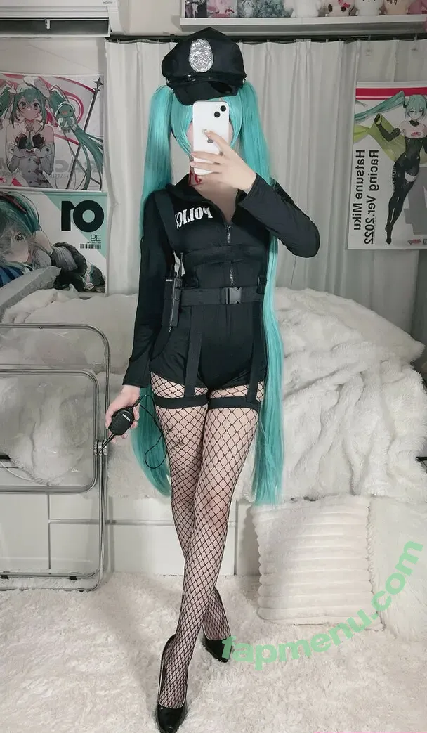 N A nude photo #0697 (alex.jung / angelia_lapin / baby_898 / myungheechung)