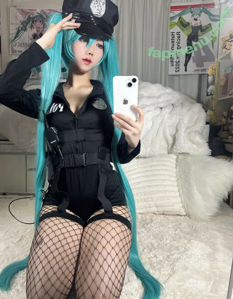 N A nude photo #0704 (alex.jung / angelia_lapin / baby_898 / myungheechung)