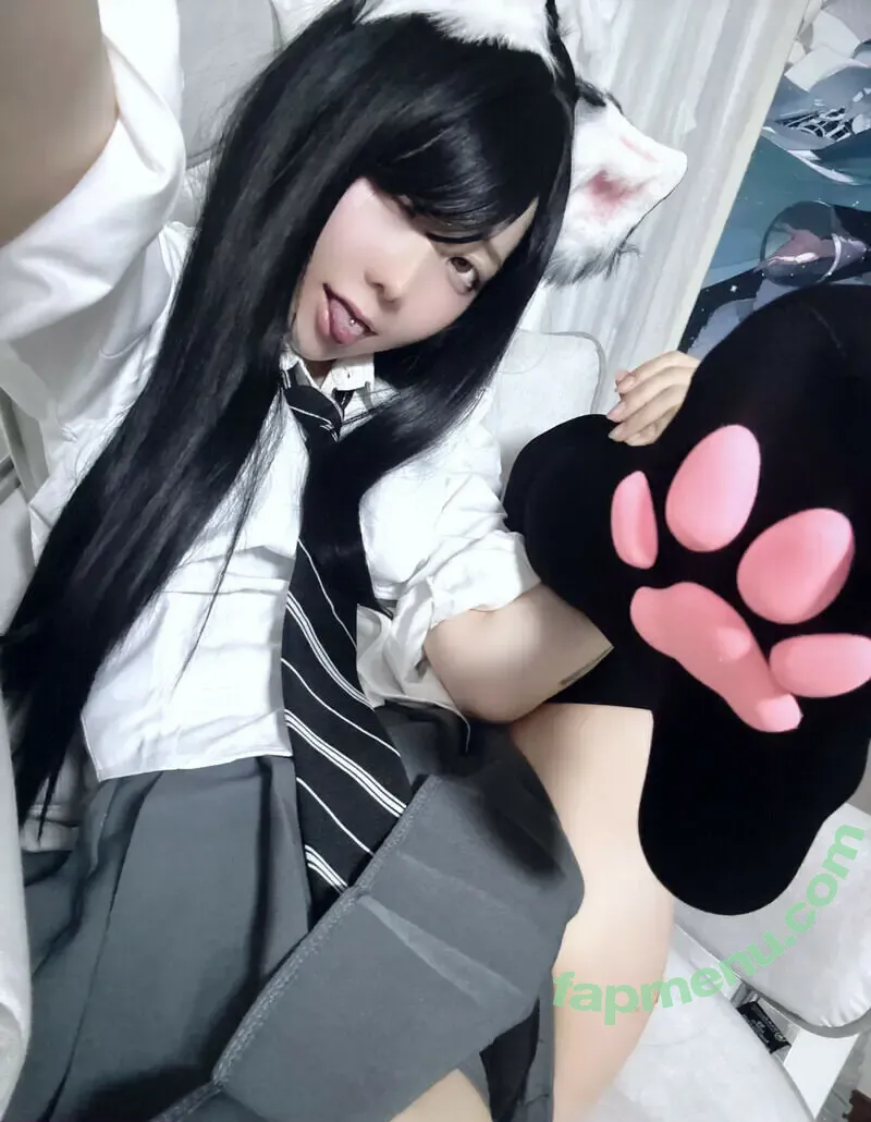 N A nude photo #0947 (___lloli / bjyeoul2 / lloli_yasan / yixiaoyangzew / yuriyuri_fanclub)