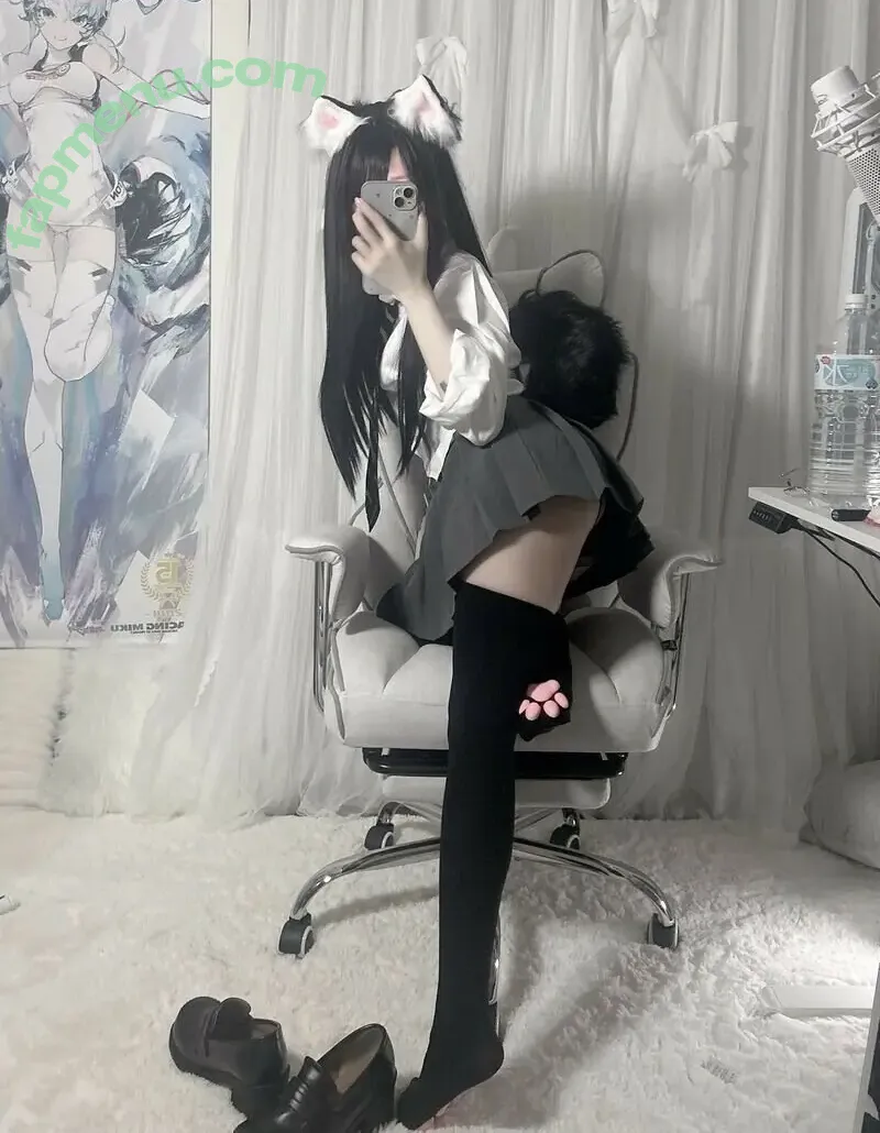 N A nude photo #0950 (___lloli / bjyeoul2 / lloli_yasan / yixiaoyangzew / yuriyuri_fanclub)