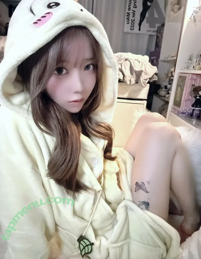 N A nude photo #0982 (01215_Yuri / Yuri Yuri / bjyeoul2 / yixiaoyangzew / yuriyuri_fanclub / ゆりゆり)