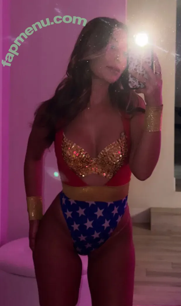 N1cky G1le nude photo #0087 (nickygile)