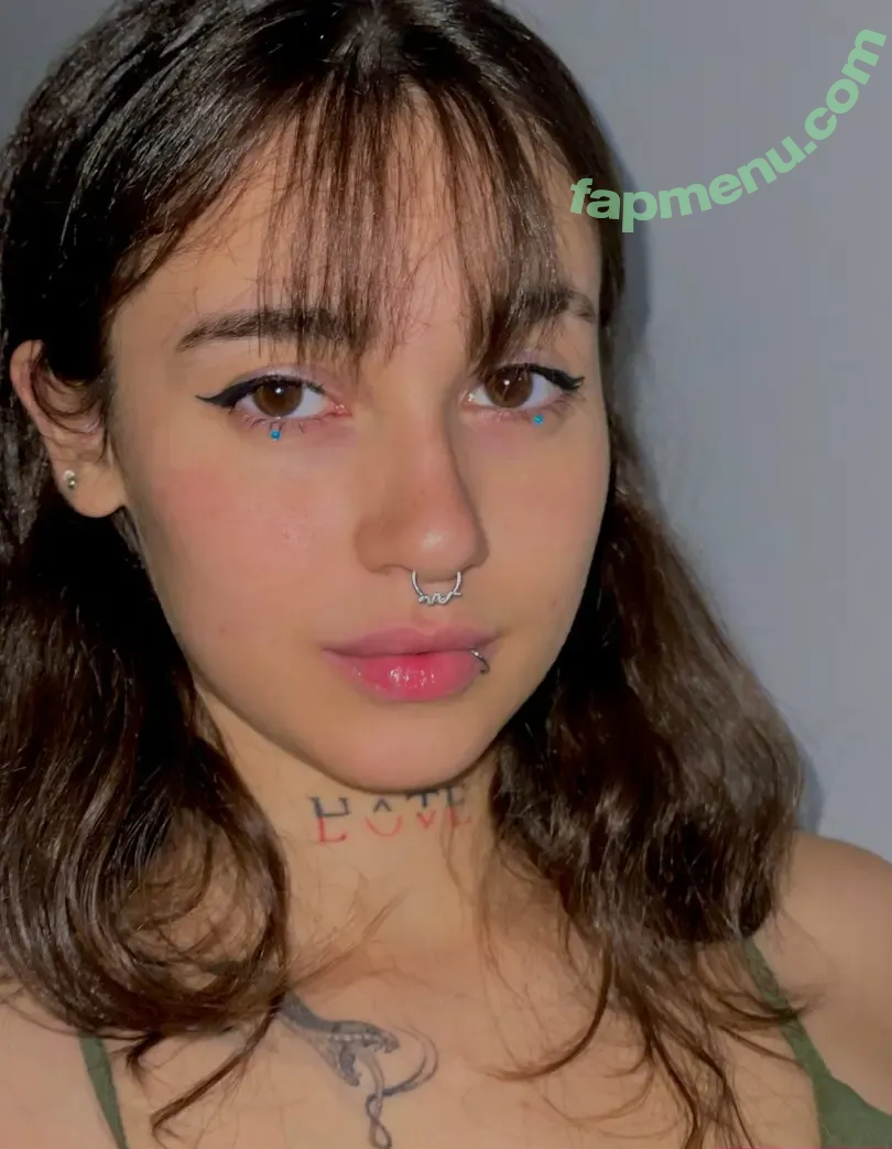 naaayr nude photo #0040 (naaayr77)