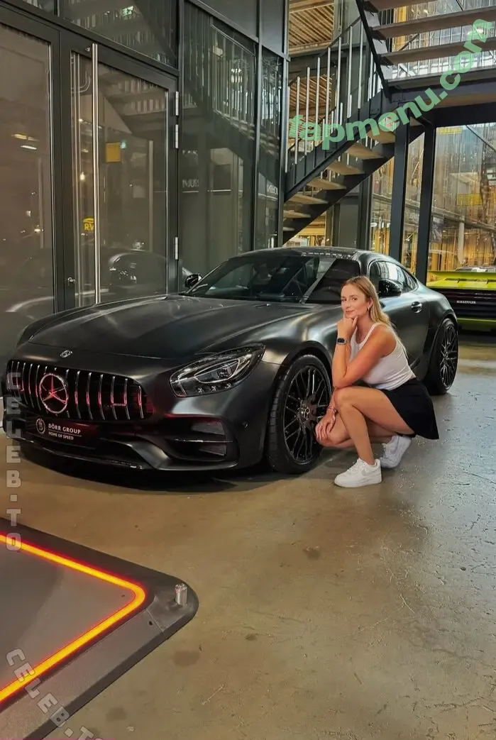 naadine.223 nude photo #0120 (naadine.223)