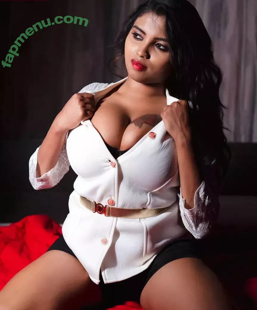 Naari Magazine nude photo #0268 (Indian / NARILUVSU / naarimagazine)