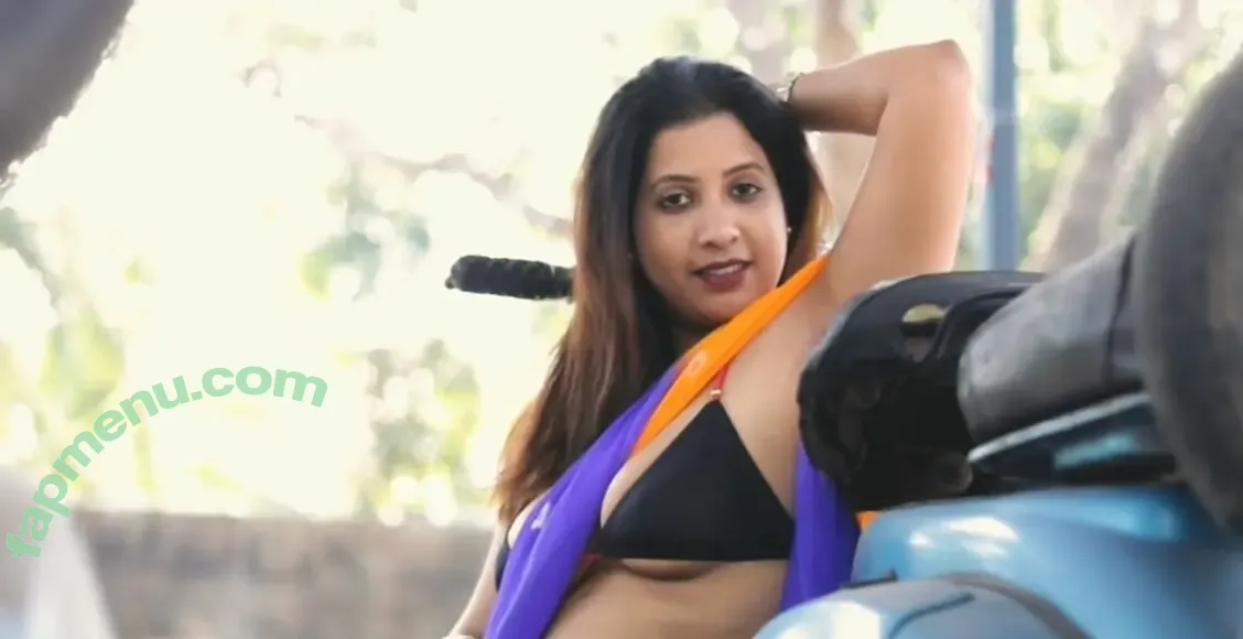 Naari Magazine nude photo #0345 (Indian / NARILUVSU / naarimagazine)