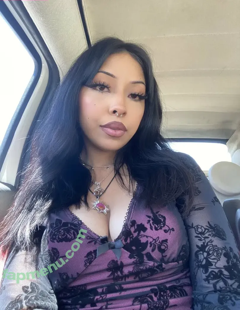 naatalliiee nude photo #0024 (naataliee_e / therealnatalie)