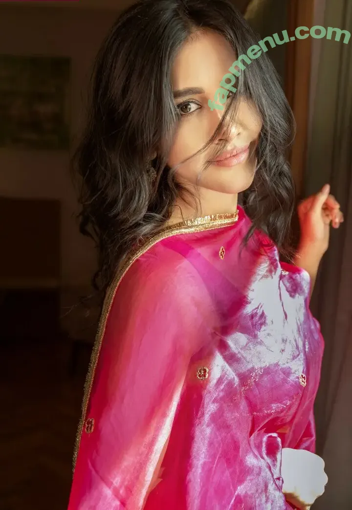 Nabha Natesh nude photo #0007 (nabhanatesh)