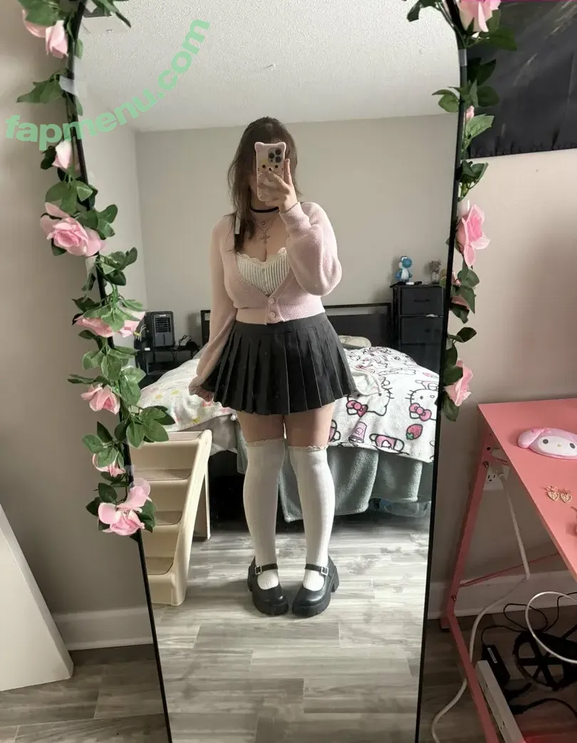 naclg0d nude photo #0059 (naclg0d)