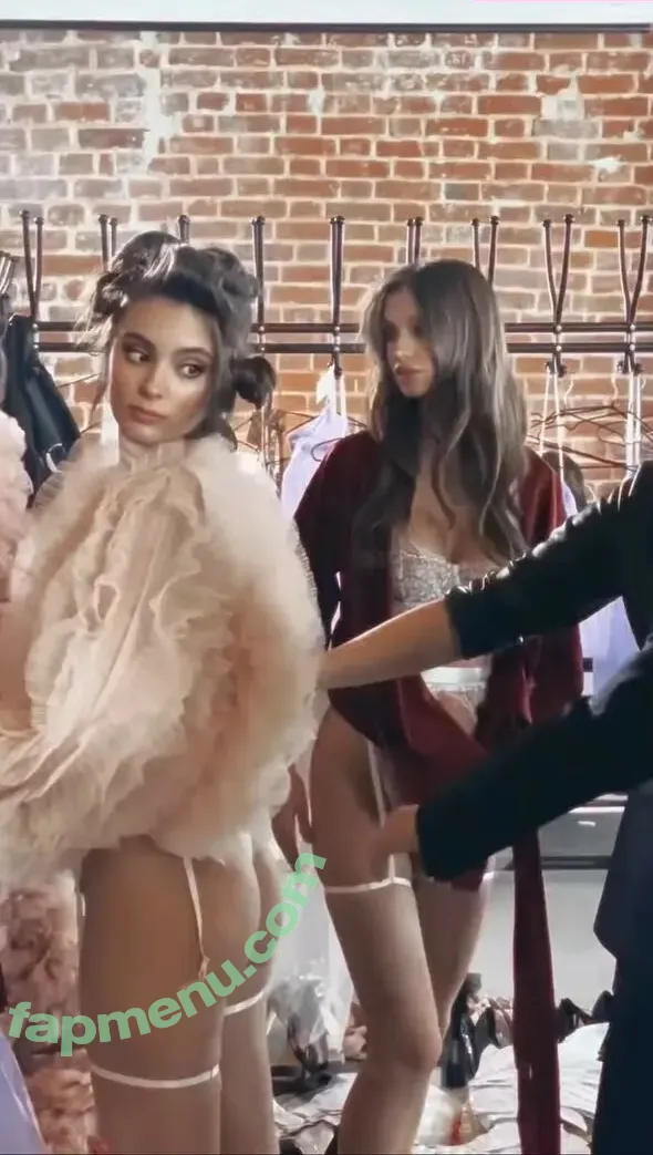 Nad_y_u_sha nude photo #0036 (Nadia Pavlova)