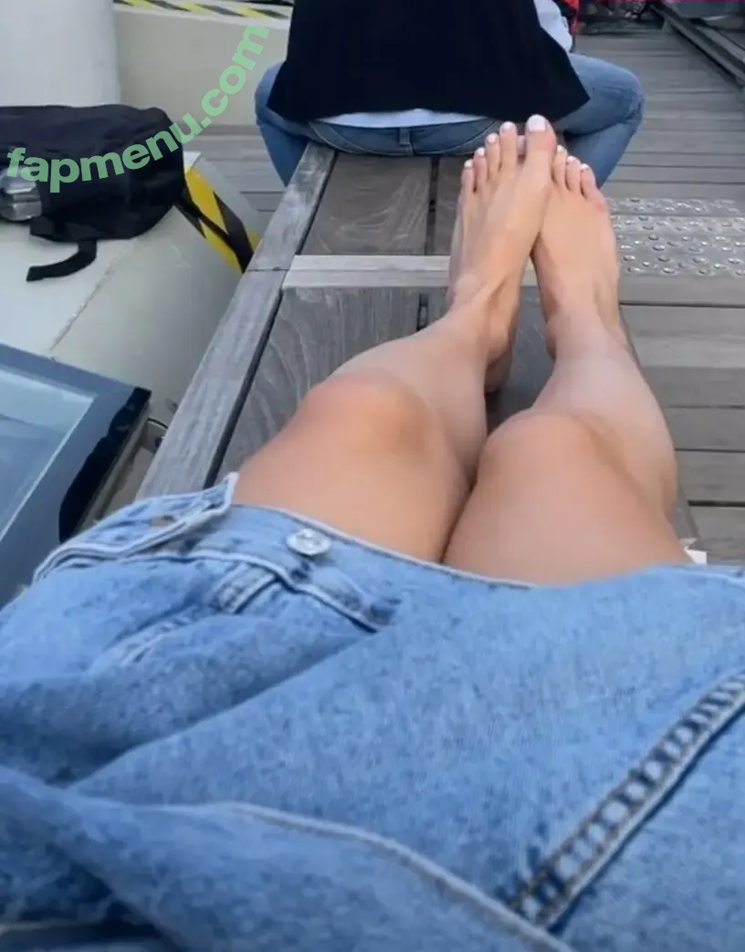 Nadia Długosz nude photo #0020 (nadjowa)