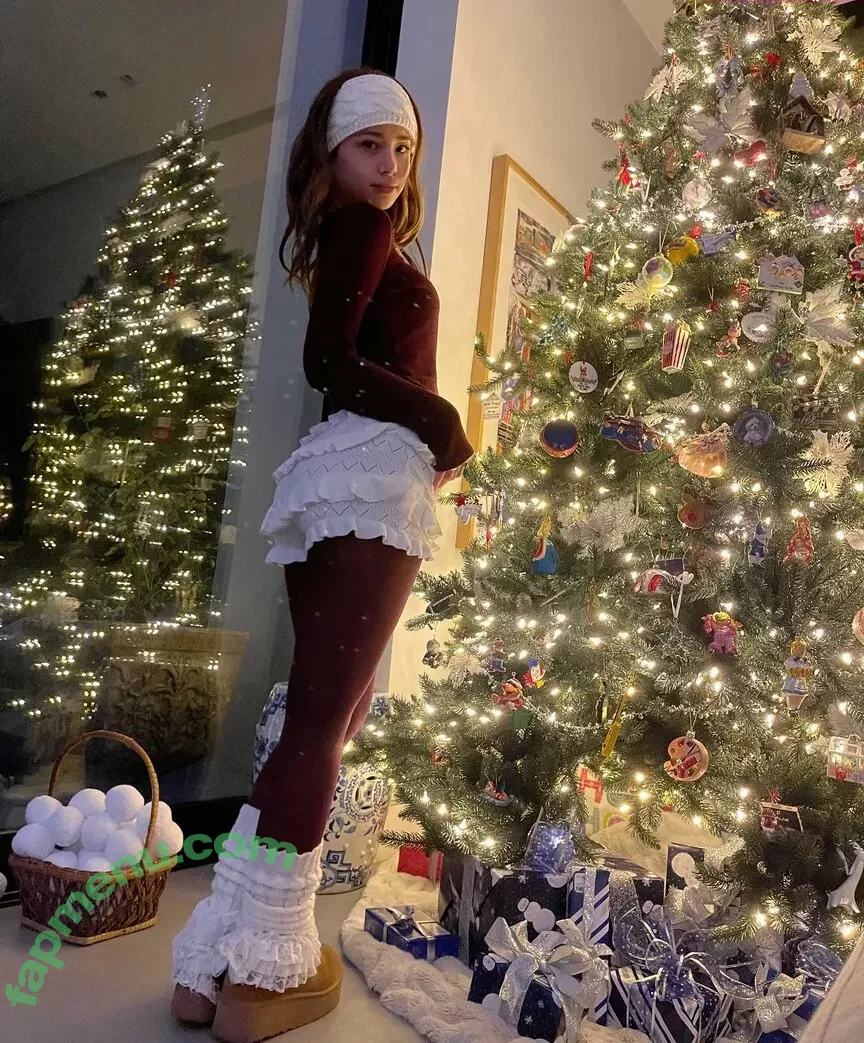 Nadia Goh nude photo #0059 (nadiaelysegoh)