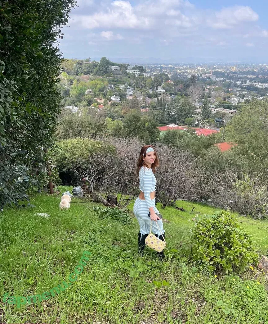 Nadia Goh nude photo #0105 (nadiaelysegoh)