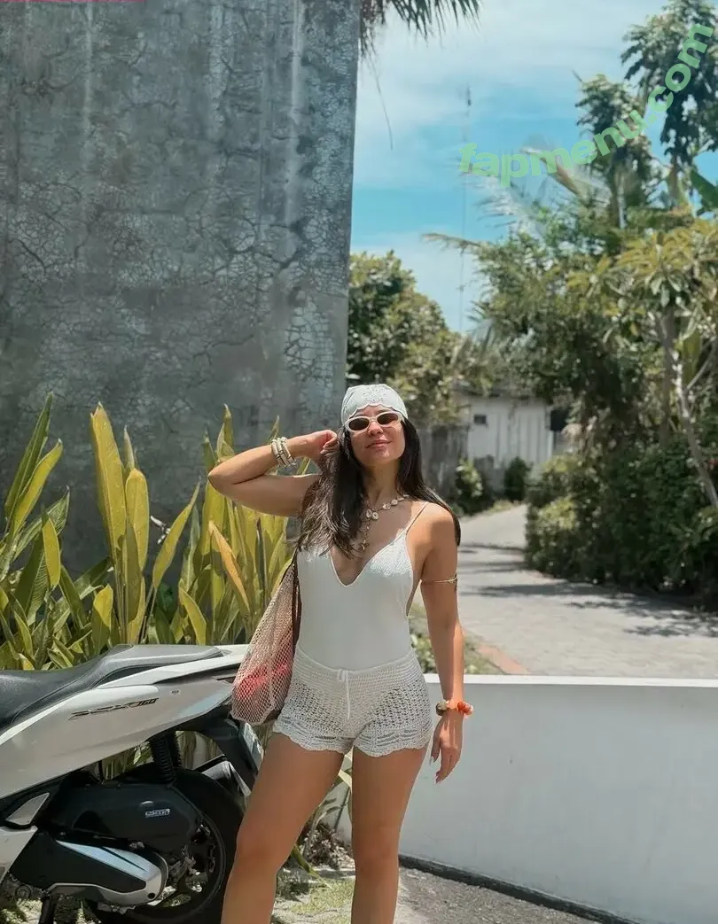 Nadia Jaftha nude photo #0051 (nadiajaftha / thetattdupvixen)