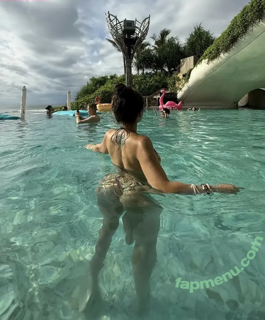 Nadia Jaftha nude photo #0056 (nadiajaftha / thetattdupvixen)