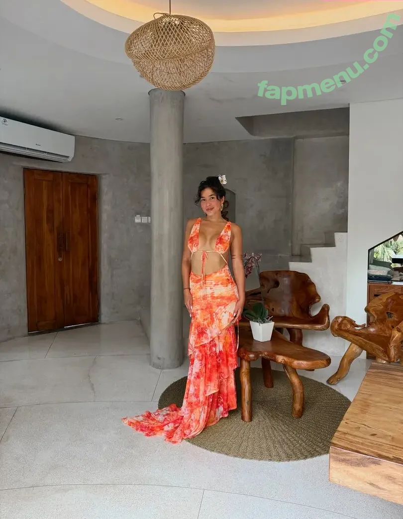 Nadia Jaftha nude photo #0066 (nadiajaftha / thetattdupvixen)