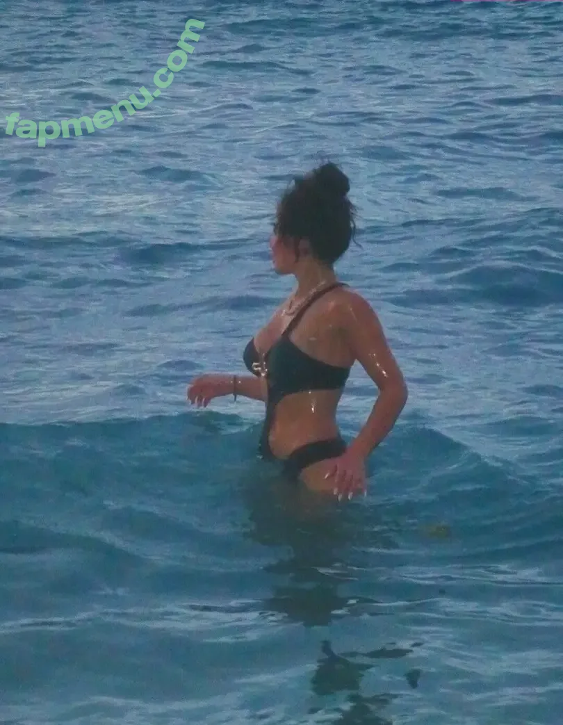 Nadia Jaftha nude photo #0071 (nadiajaftha / thetattdupvixen)