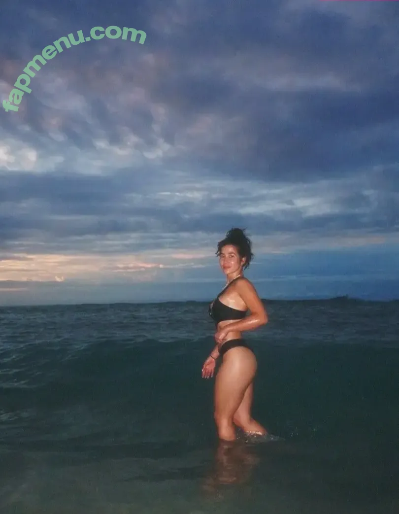 Nadia Jaftha nude photo #0073 (nadiajaftha / thetattdupvixen)