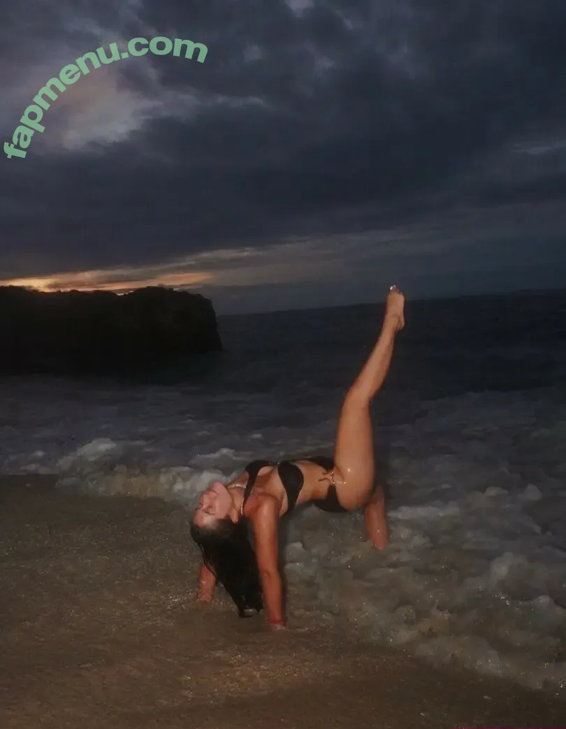 Nadia Jaftha nude photo #0077 (nadiajaftha / thetattdupvixen)