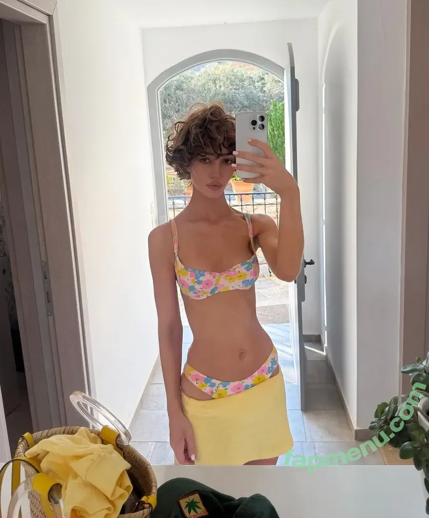 Nadia Lee Cohen nude photo #0039 (nadialeecohen)