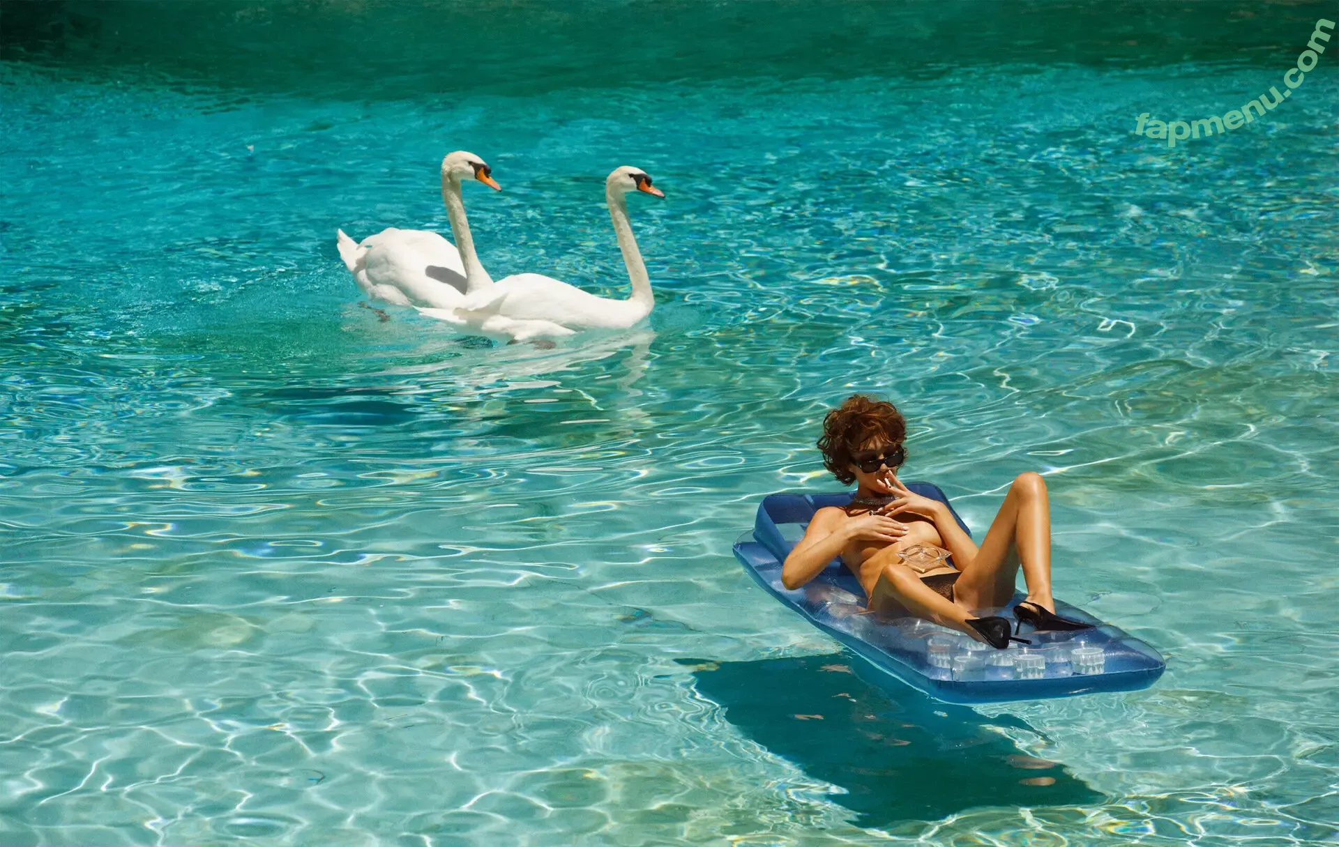 Nadia Lee Cohen nude photo #0052 (nadialeecohen)