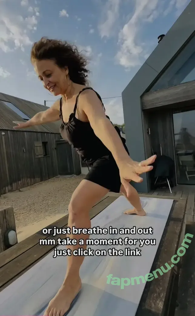 Nadia Sawalha nude photo #0078 (nadiasawalha)