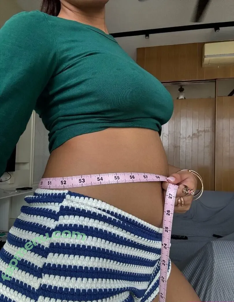 nadiabellaa nude photo #0036 (nadiabellygirl)