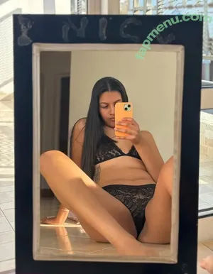 nadiamartinezof / imartineza nude photo #0007