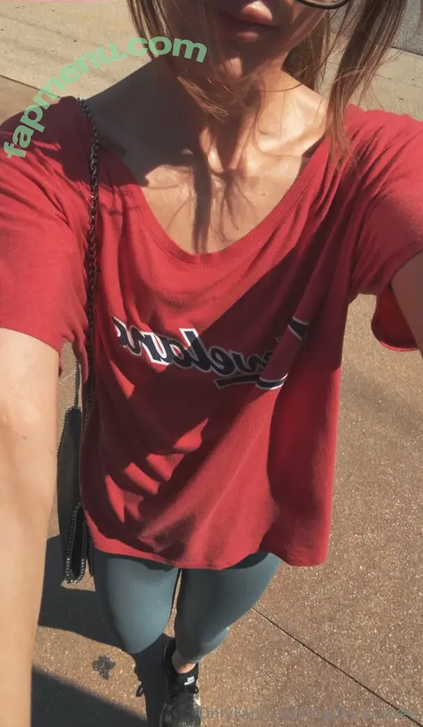 nadianojafree nude photo #0012 (nadianoja)