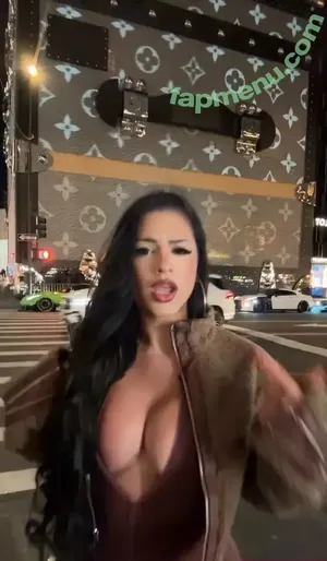  nude photo #0001