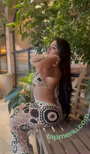  nude photo #0002