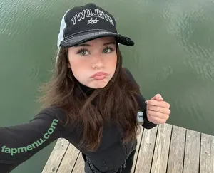 Nadine Breaty / nadinebreaty / nadinenight nude photo #0239