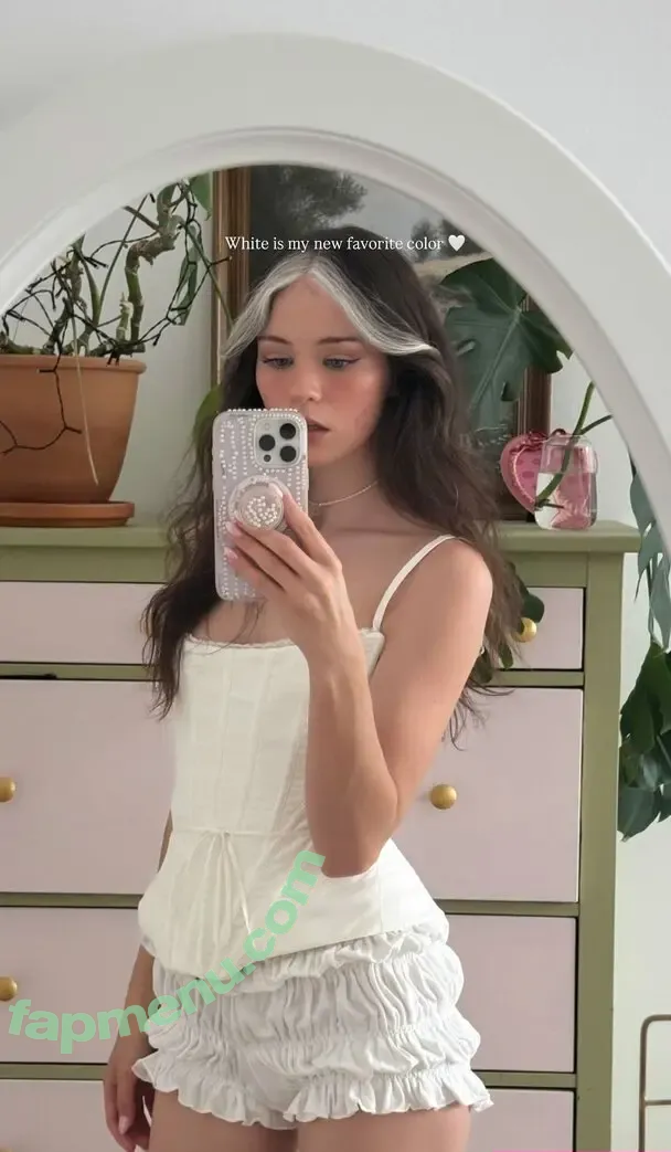 Nadine Breaty nude photo #0221 (nadinebreaty / nadinenight)