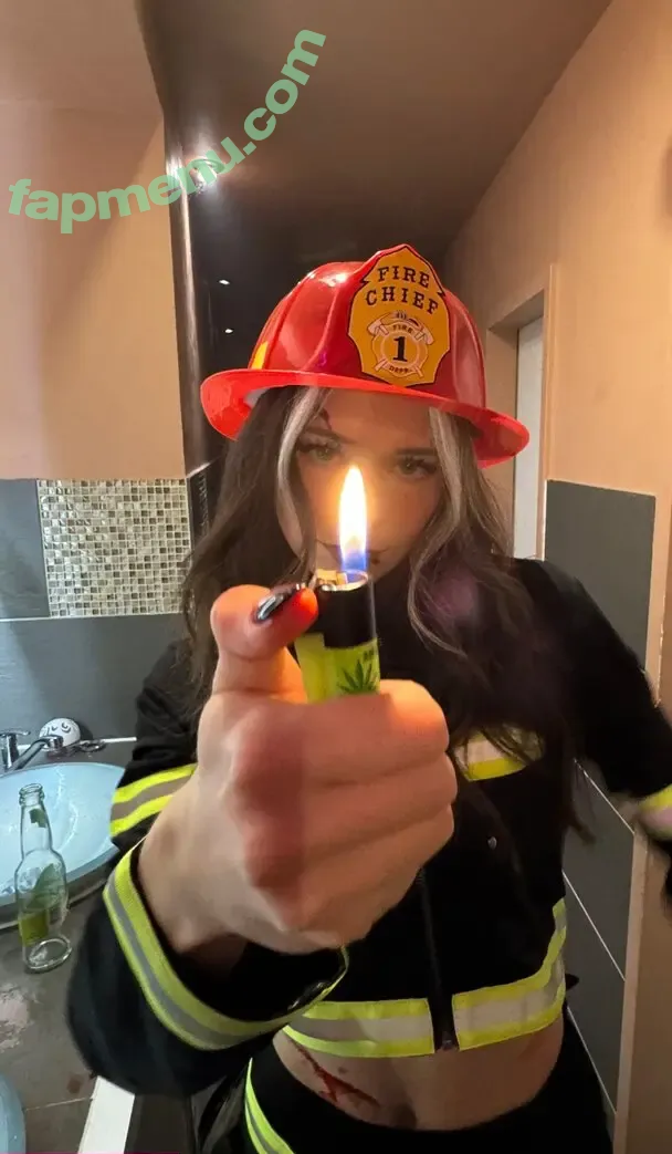 Nadine Breaty nude photo #0255 (nadinebreaty / nadinenight)