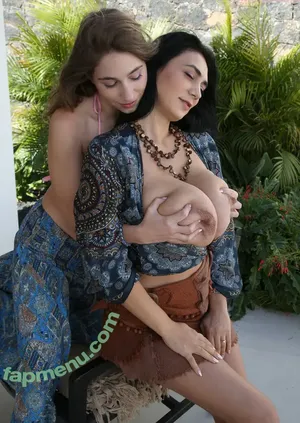 nadine-j.de / Yonia / _Mysti_C / nadine__j__ / thenadinejansen nude photo #2645