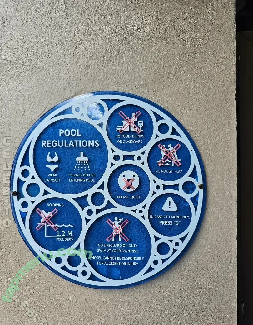 Nadine Jansen nude photo #4114 (nadinejansenberlin / thenadinejansen)