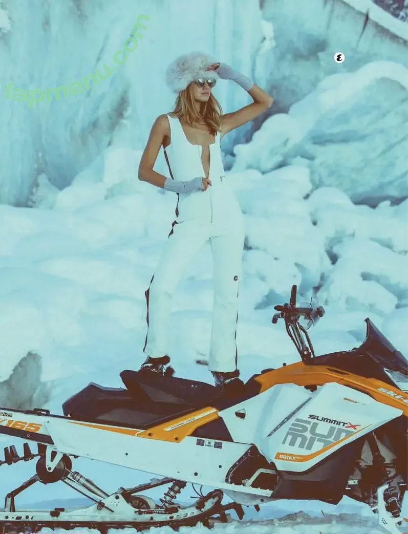 Nadine Leopold nude photo #0055 (Nadineleopold)