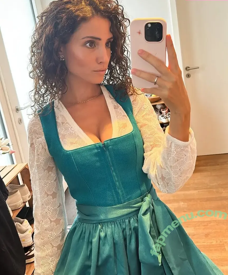 Nadine Menz nude photo #0165 (nadinemenz)
