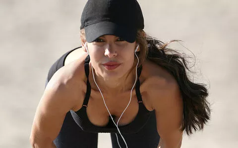 Nadine Velazquez / nadinevelazquez nude photo #0081