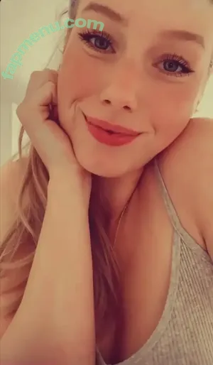 Nadine von relaxASMR / yt_relaxasmr nude photo #0024