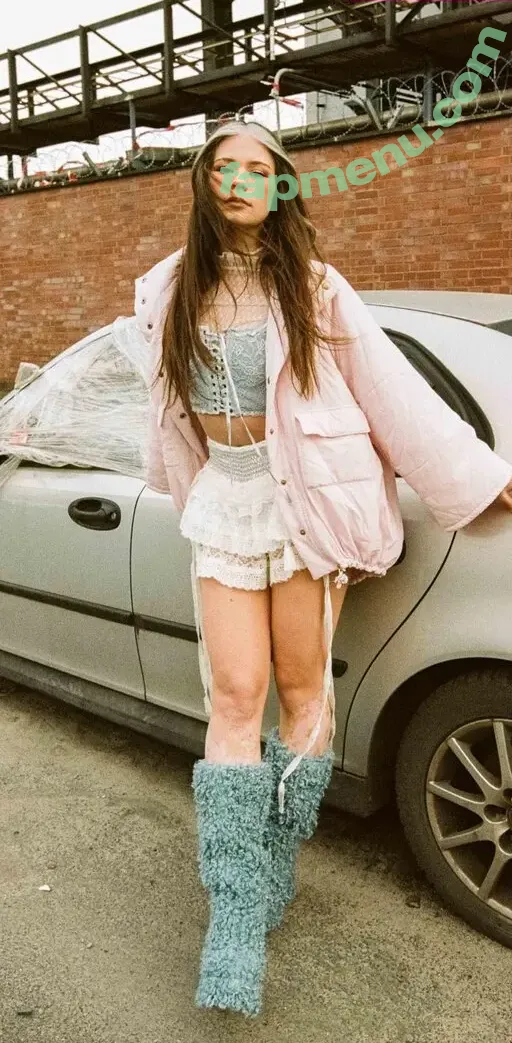 nadinebreaty nude photo #0011 (nadinebreaty)