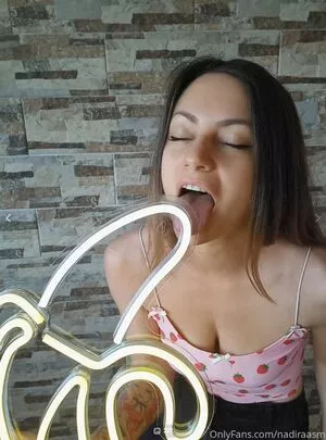 Nadira ASMR / nadiraasmr nude photo #0008