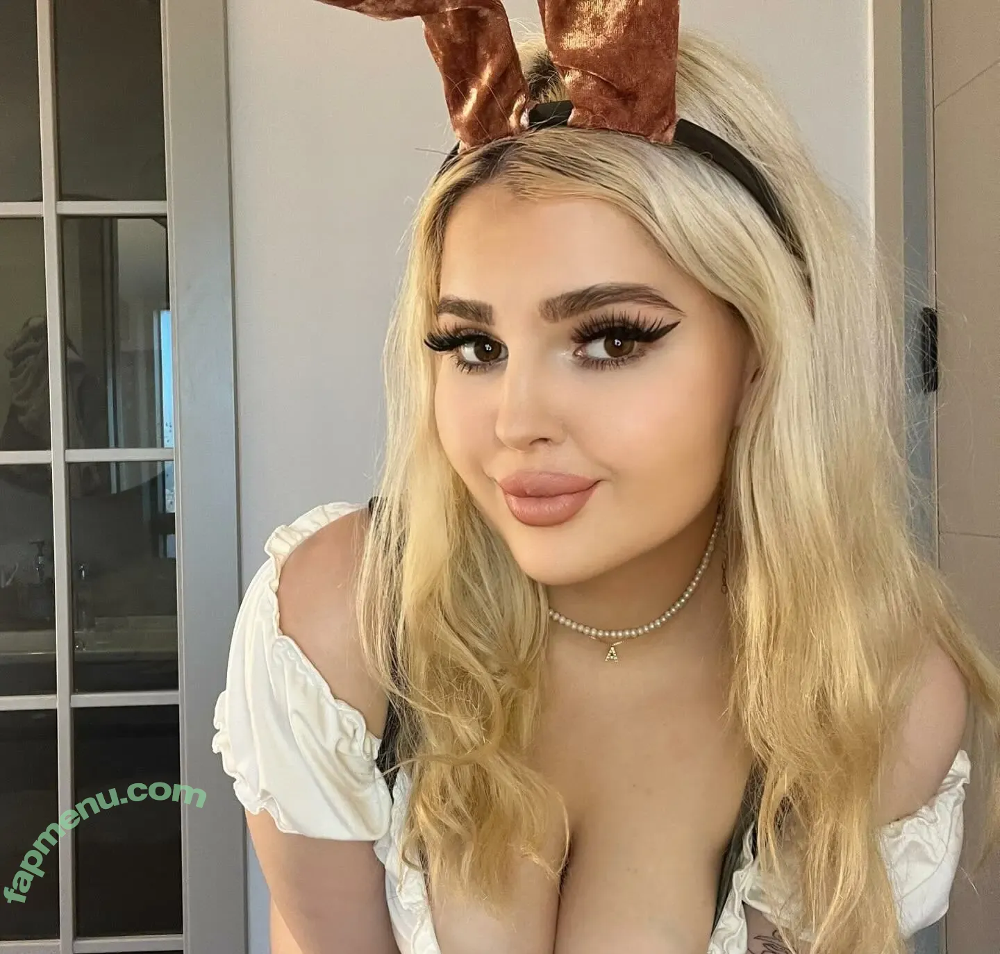 Nadjabunny nude photo #0020 (bunnynadja)