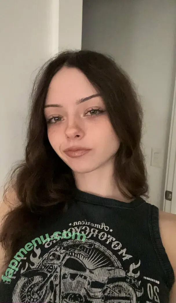 nadya.yereminn nude photo #0036 (nadya.yereminn)