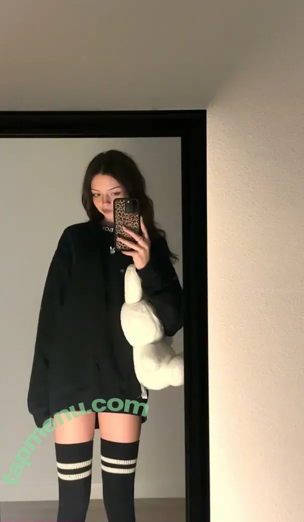 nadya.yereminn nude photo #0099 (nadya.yereminn)